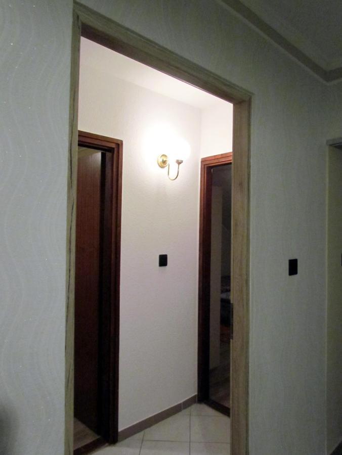 Leander Vendeghaz Hotel Gyenesdias Bagian luar foto