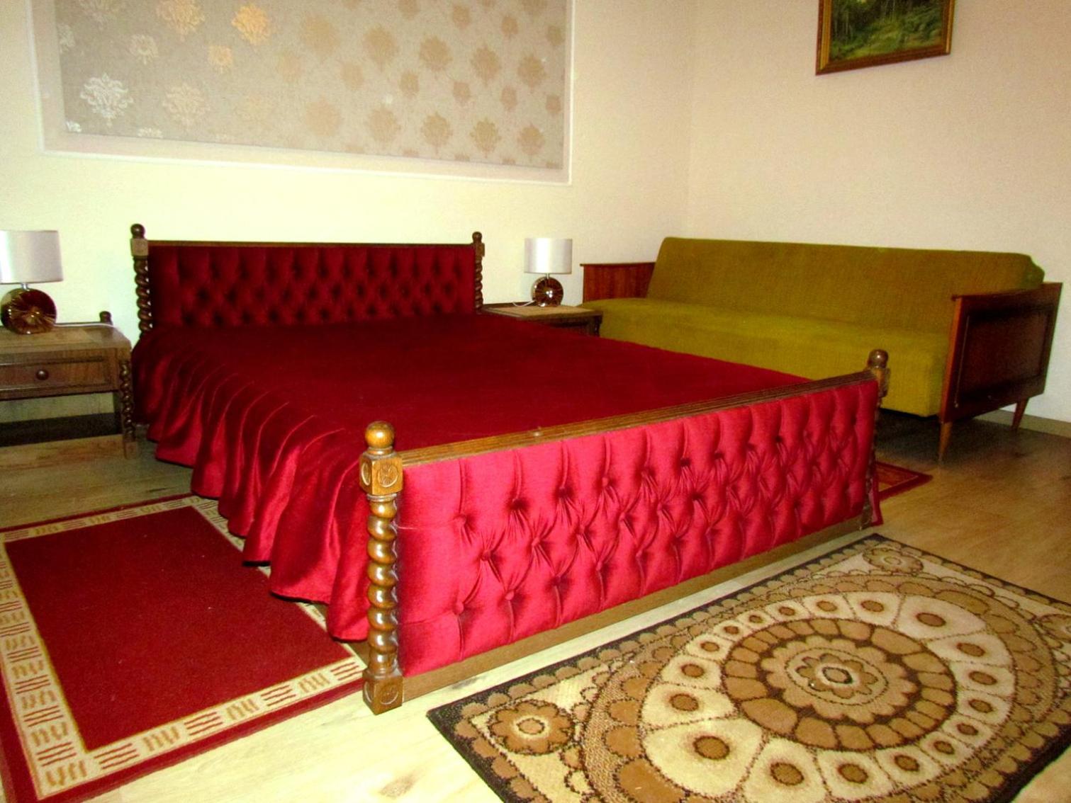 Leander Vendeghaz Hotel Gyenesdias Bagian luar foto